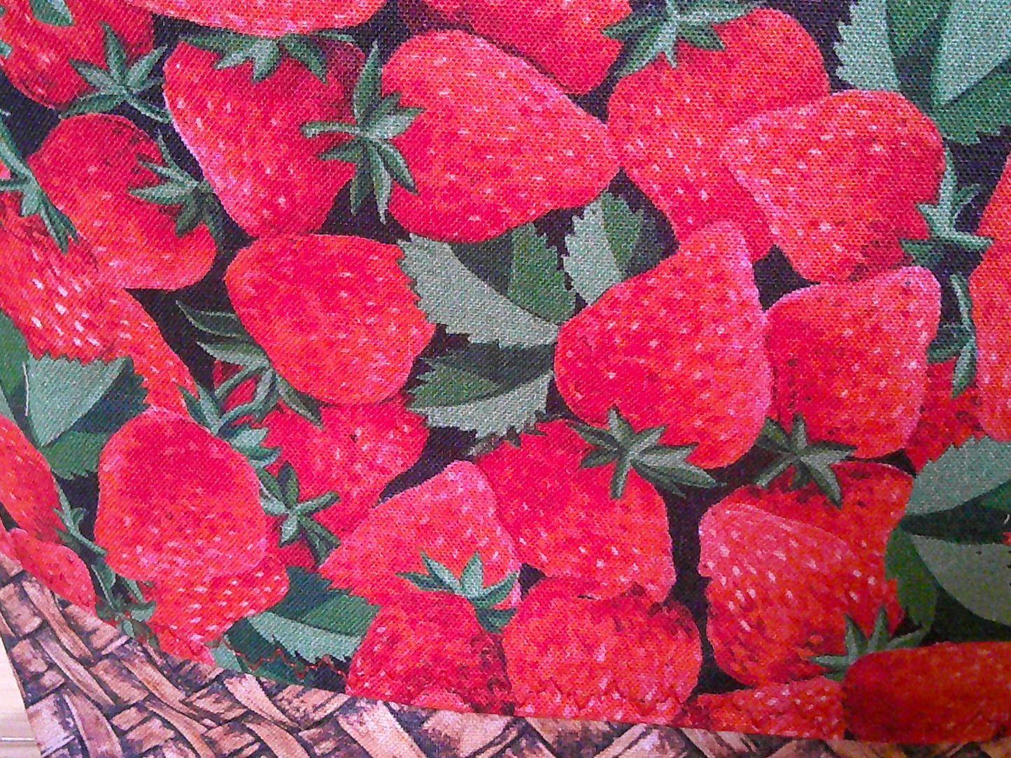 Strawberry in basket ~ project bags