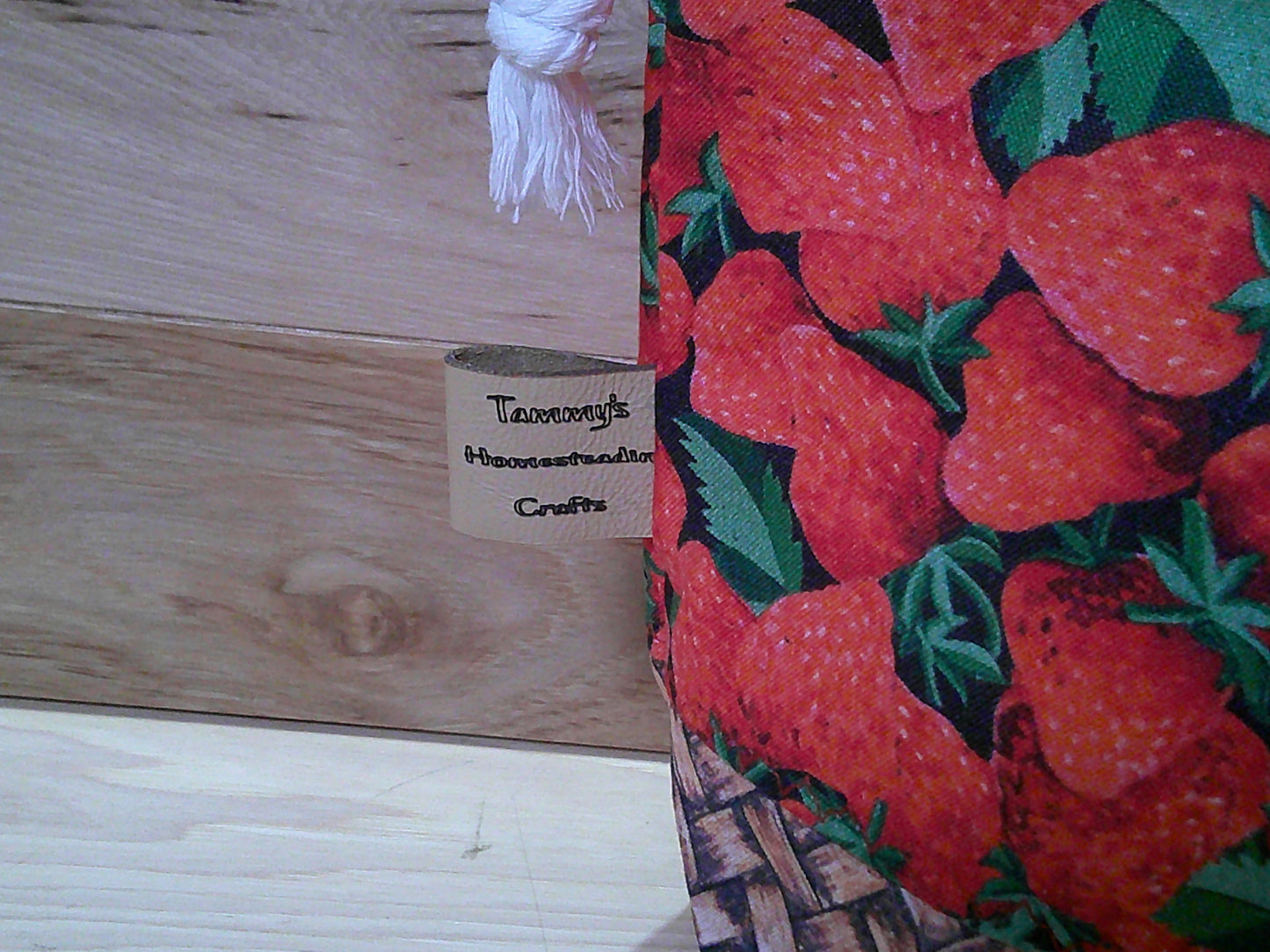 Strawberry in basket ~ project bags