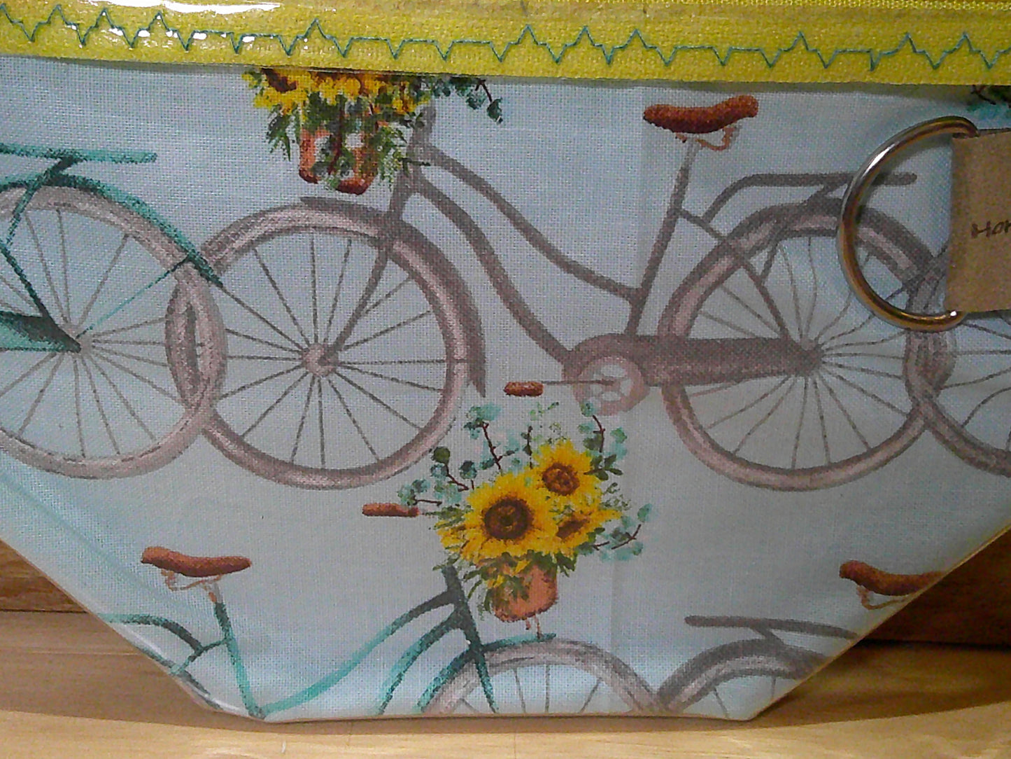 Notions Bag ~ Bicycle w/ daisies