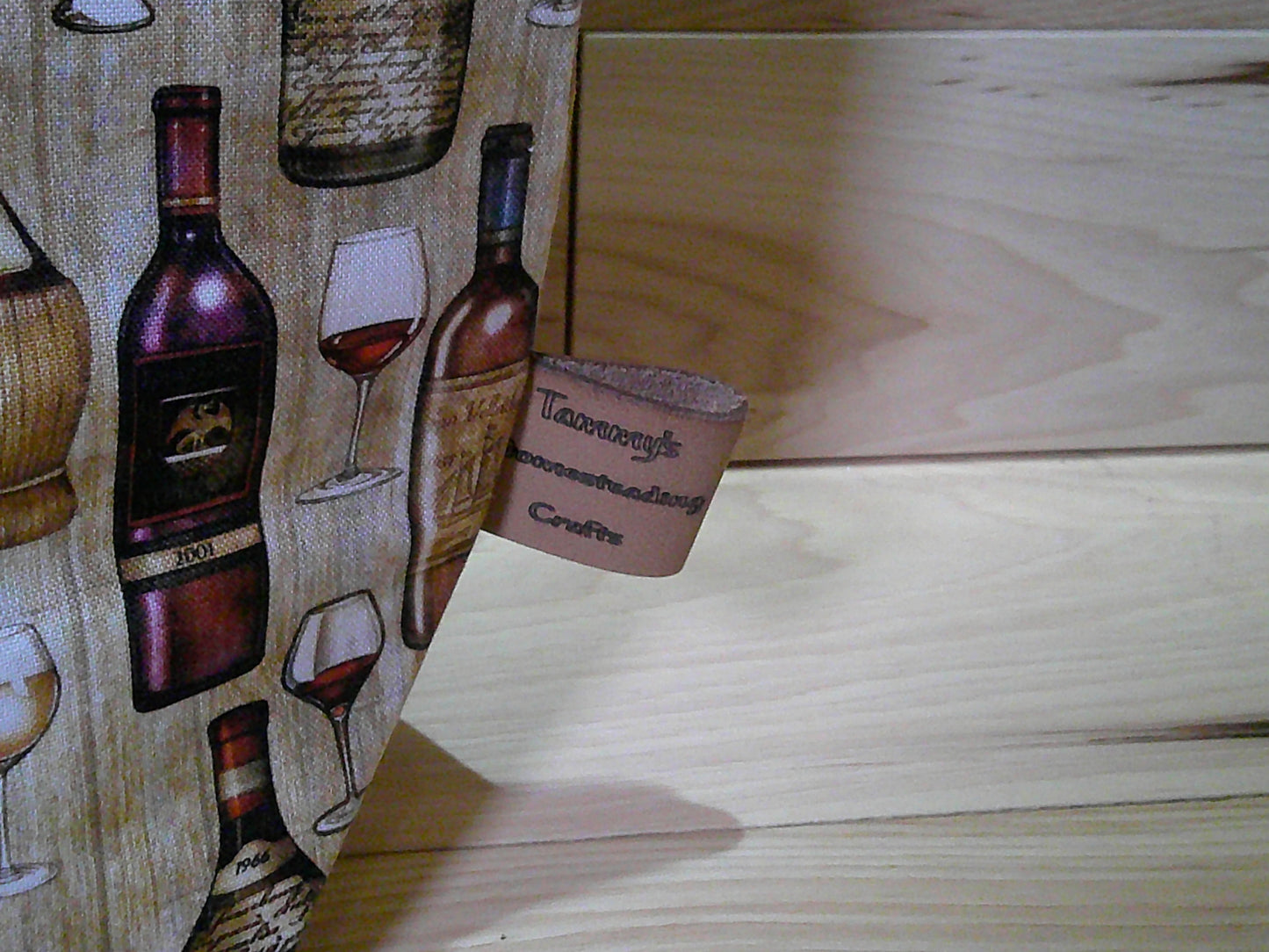 Wine bottles w/ grapes ~ project bags