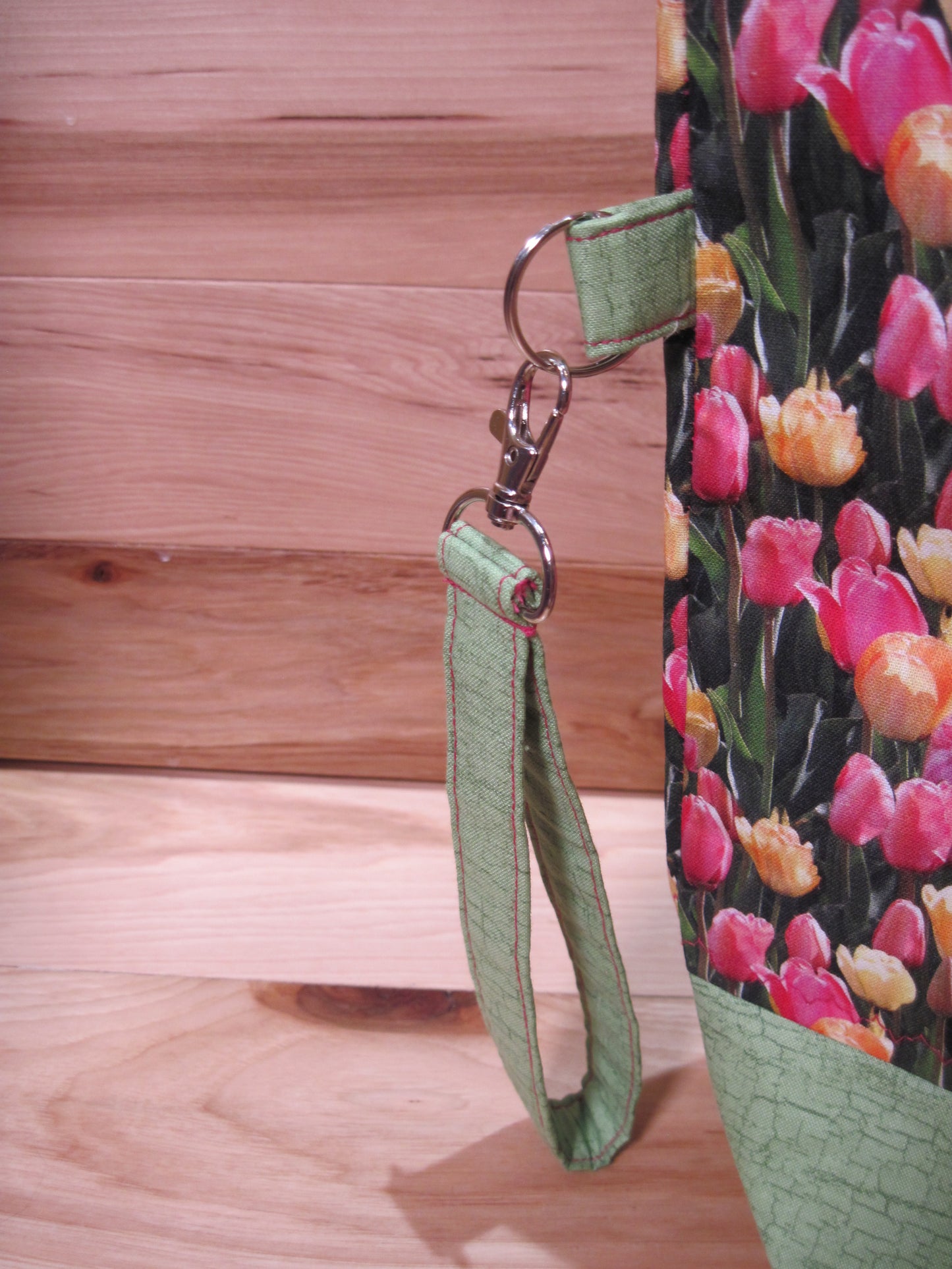 X-Large Tote Style bag ~ Tulips w/ green & sewn handles