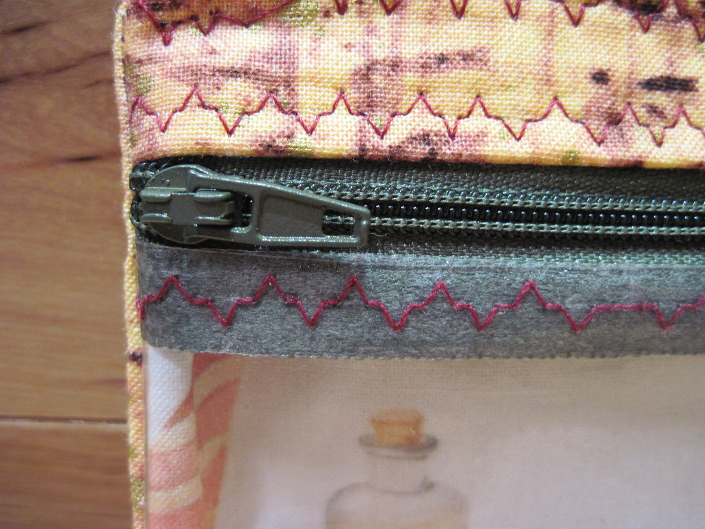 Notions Bag Harry Potter Themed w/ cork material & zipper