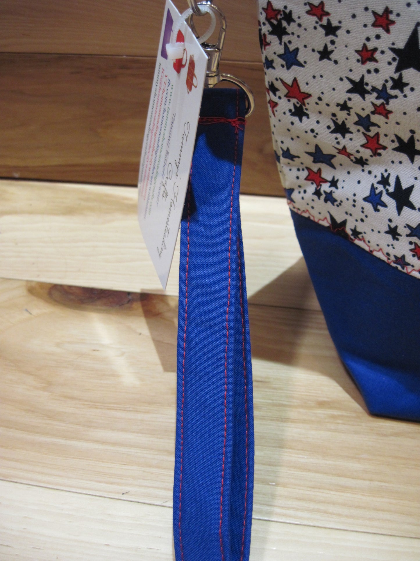 Medium ~ White w/ red & blue stars ~ snaps project bag