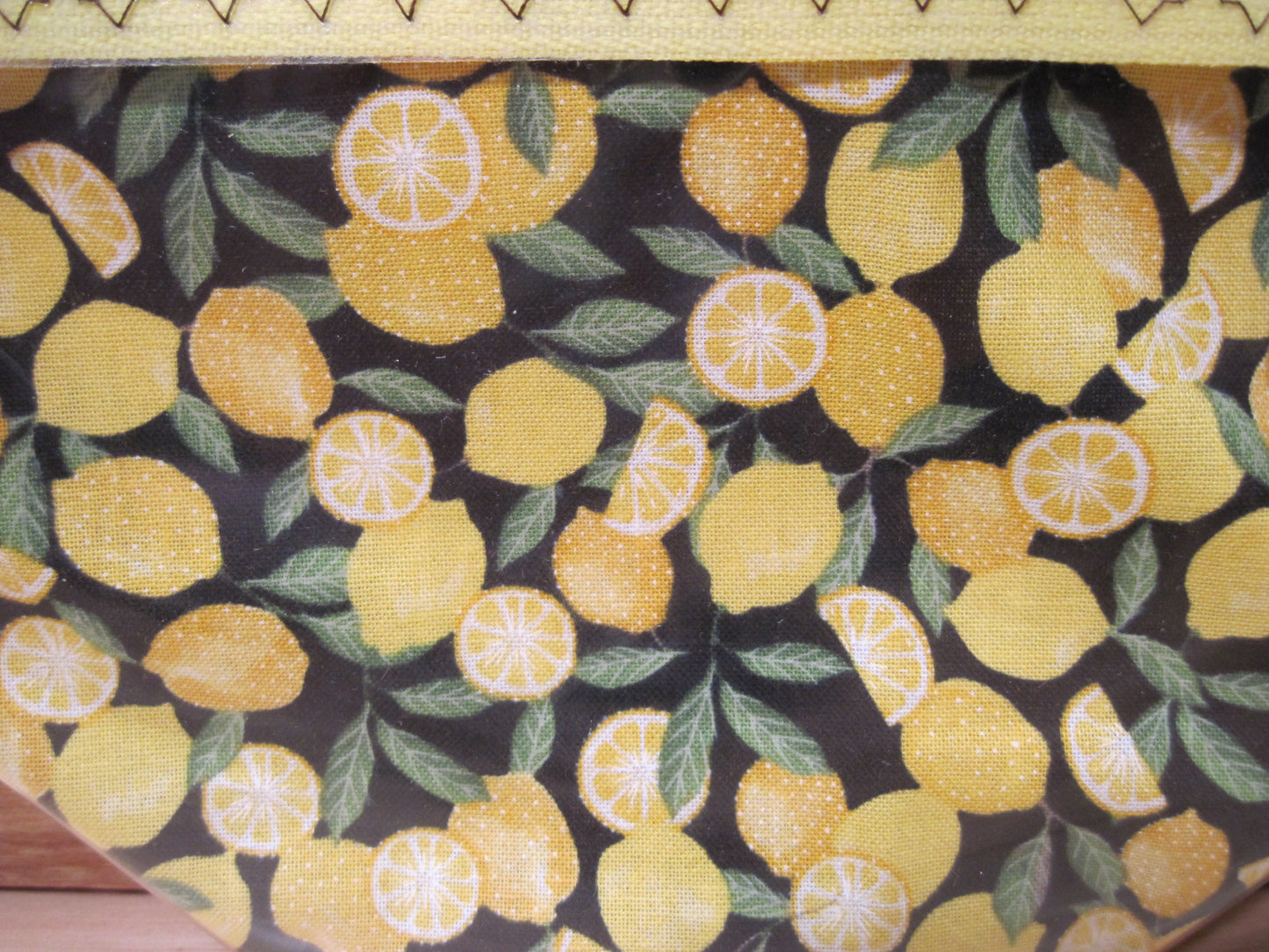 Notion's Bag Lemon w/ basket weave fabric & zipper