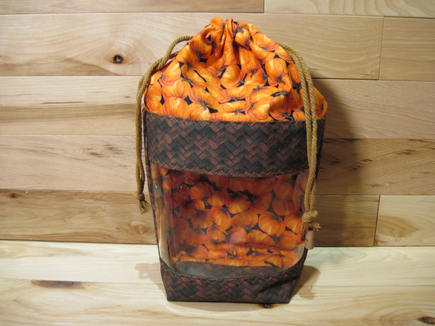Small Window Drawstring ~ Pumpkins w/ brown basket weave fabric project bag