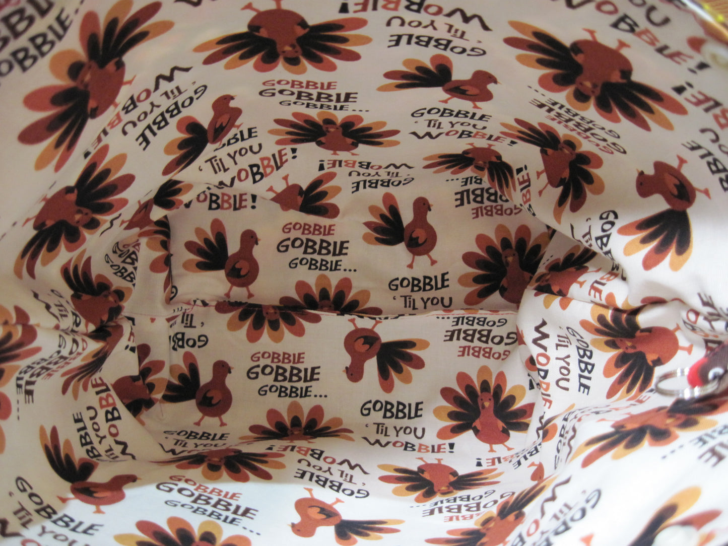 Medium Turkey w/ "gobble gobble" on the inside & snaps project bag