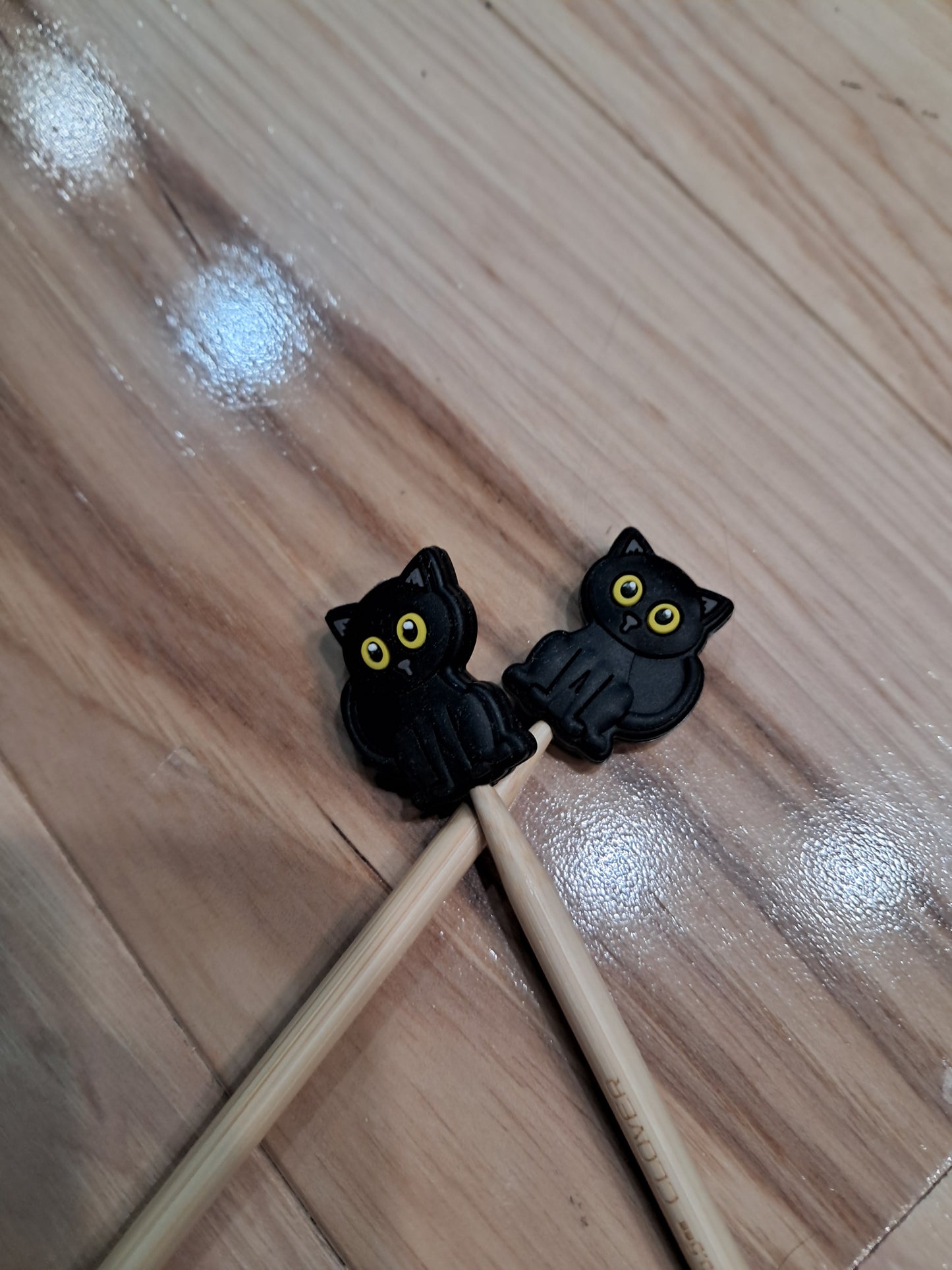 Black Cat ~ stitch stoppers
