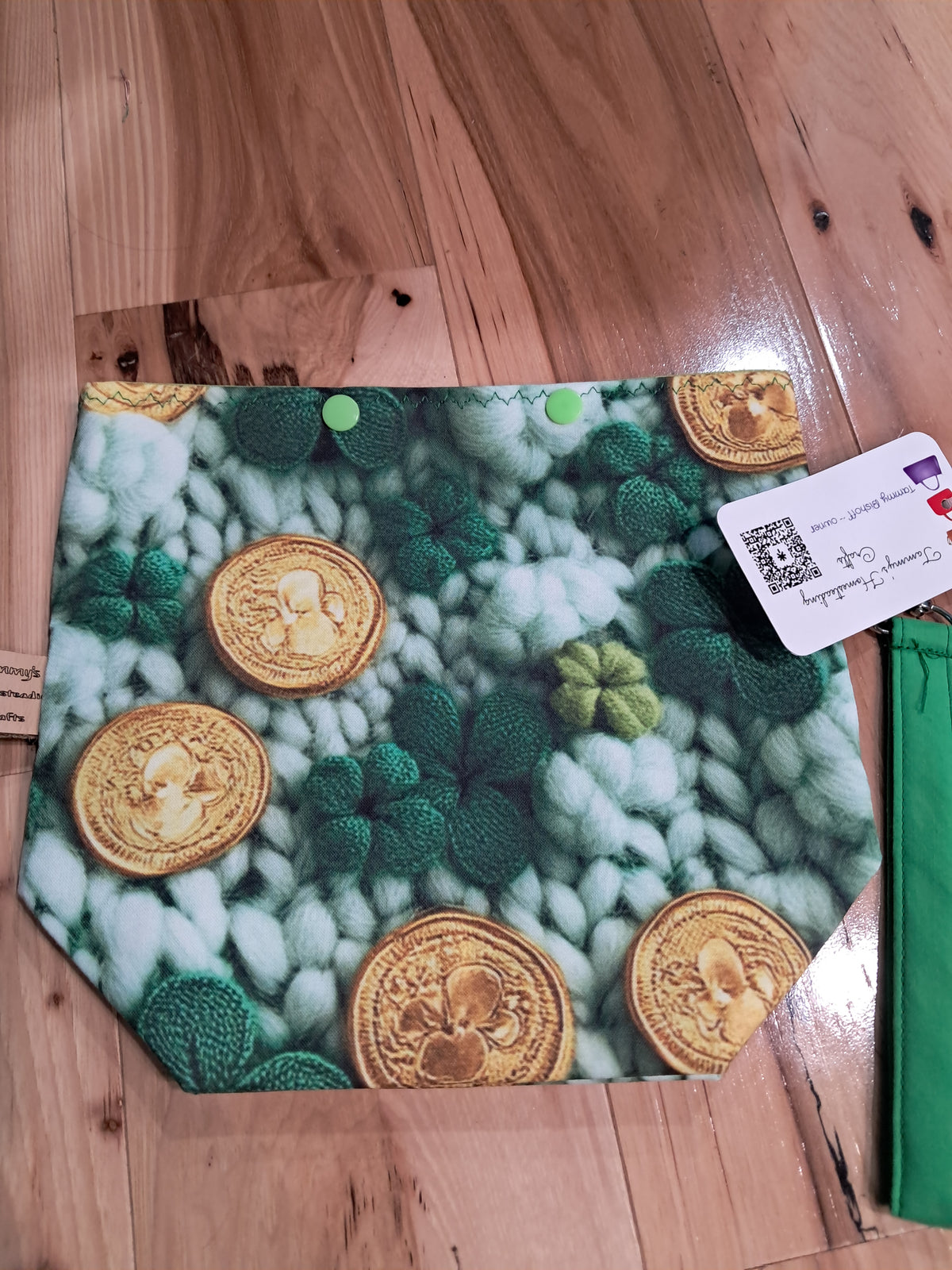 Knitted Shamrocks w/ coins ~ project bags