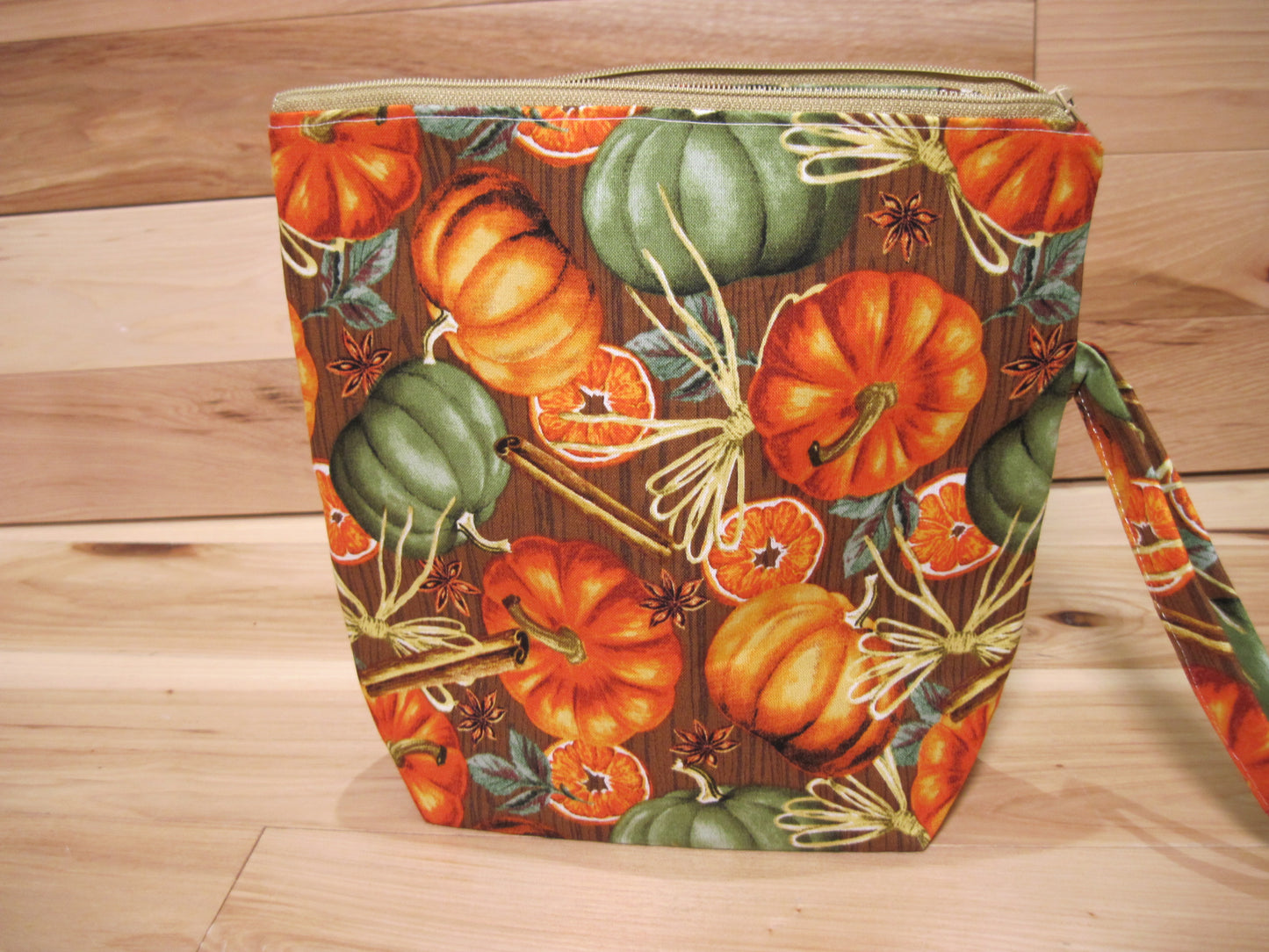Small Leave & Pumpkins Project Bag