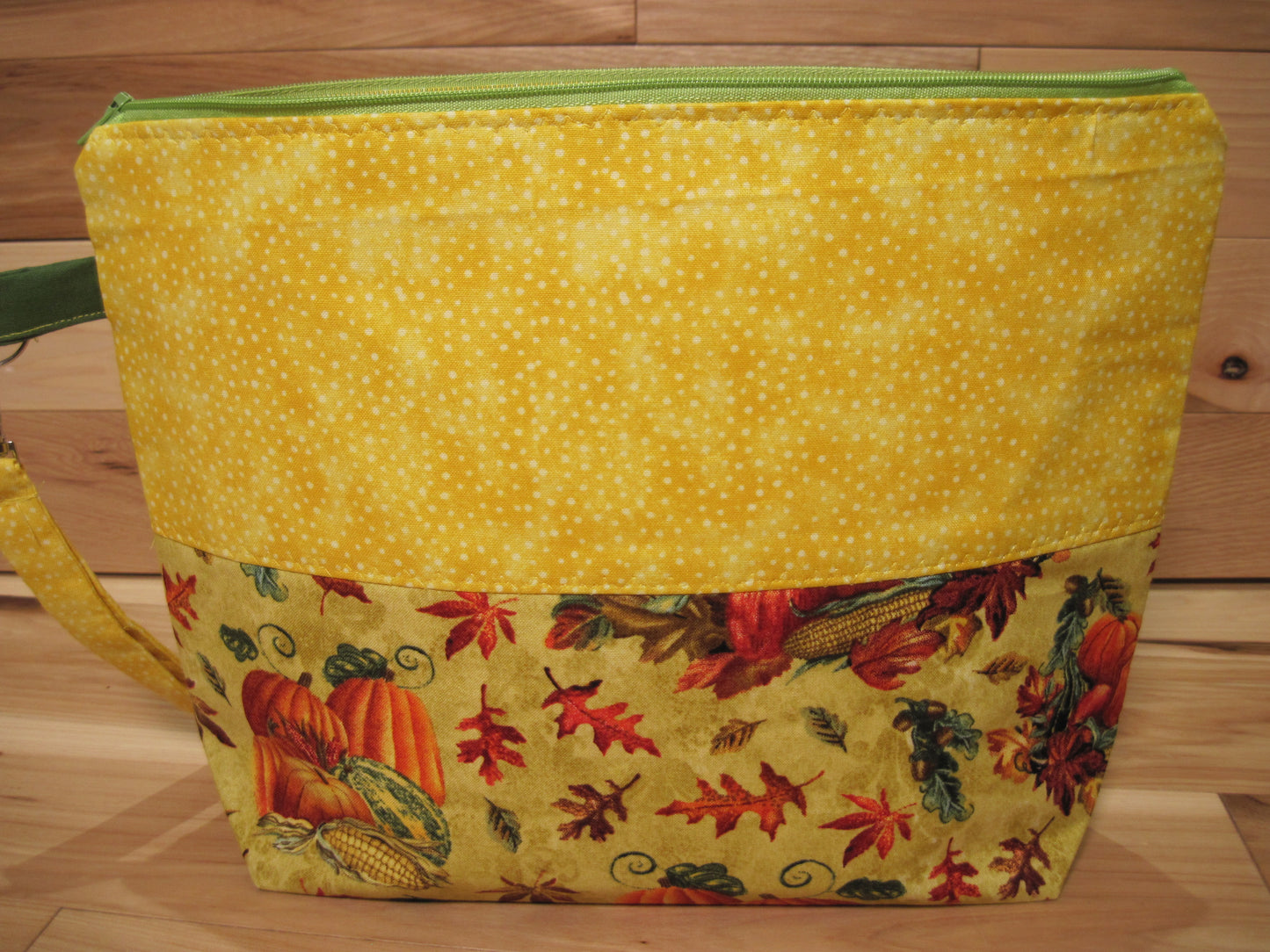 Medium Pumpkin/ Leaves with Yellow project bag