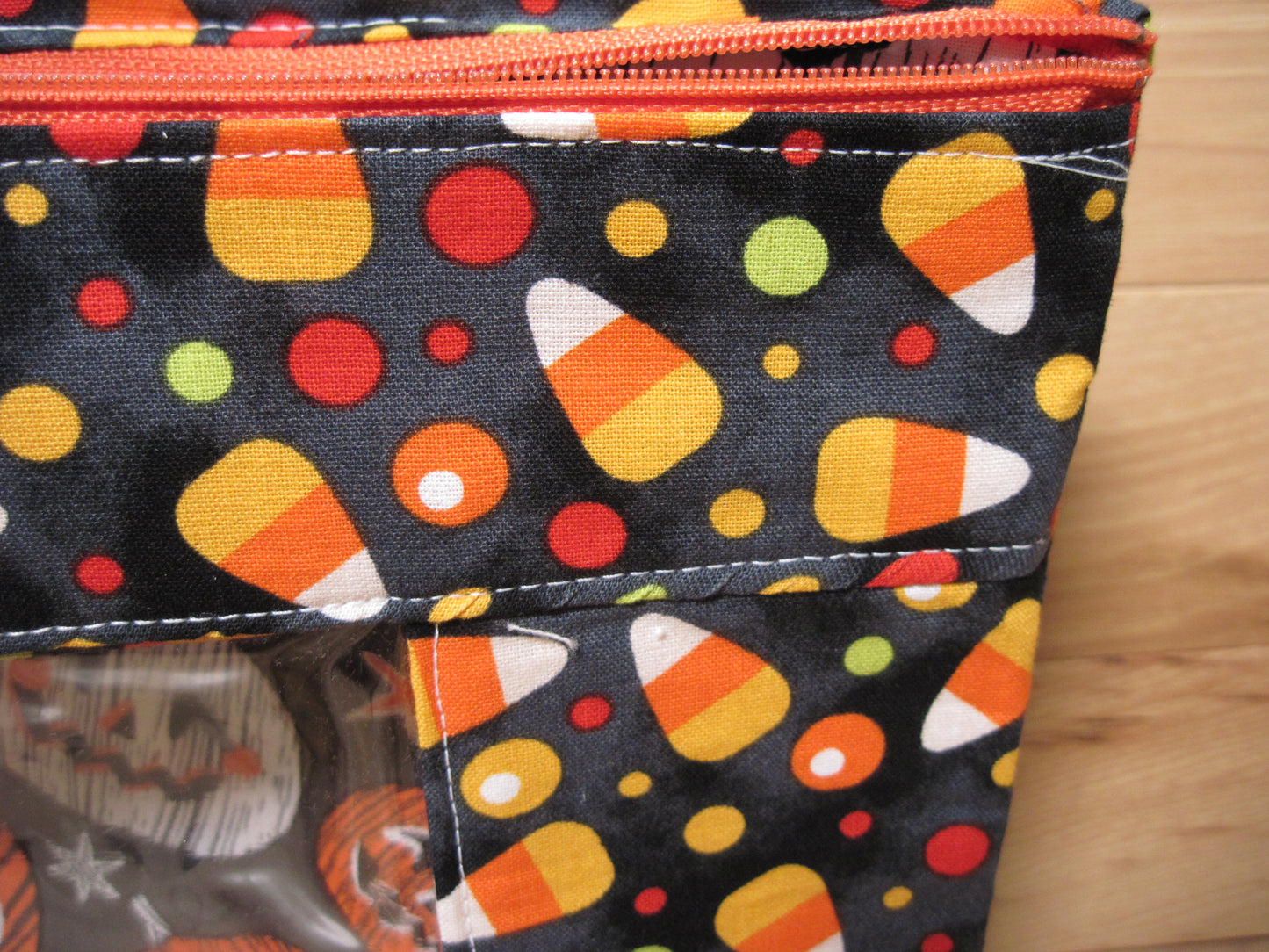 Medium Window Candy Corn with Pumpkins project bag