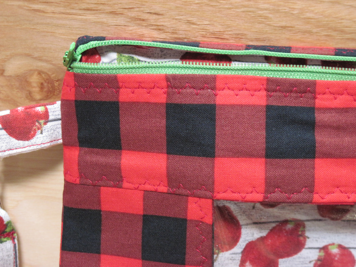 Medium Window Apple with Red/Black Plaid green zipper project bag