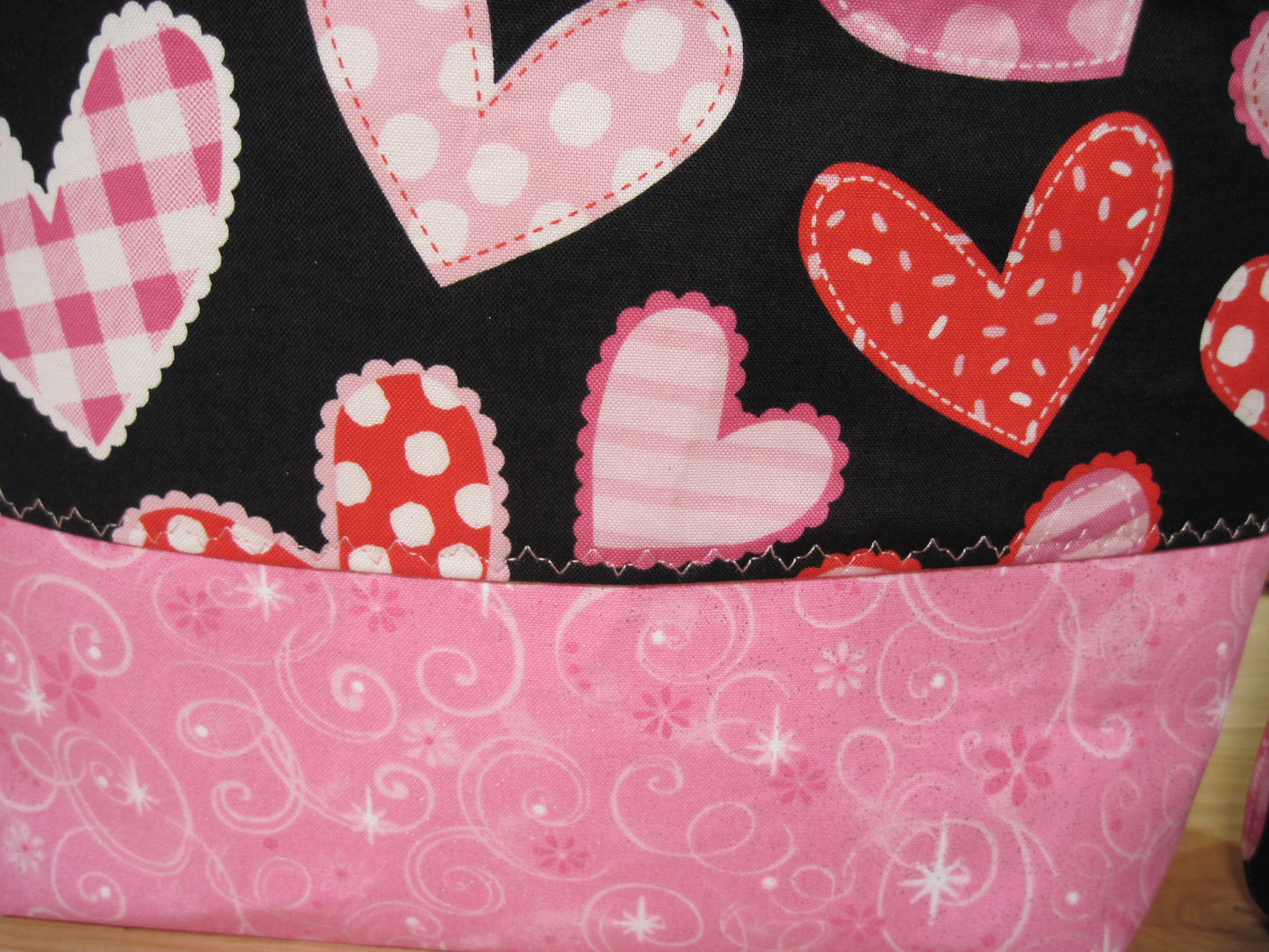 Medium Valentine's Day Hearts w/ pink & snaps project bag