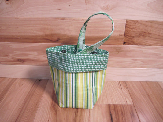 Wrist-yarn bag St. Patty's Day w/ stripes & plaid/ shamrock handle