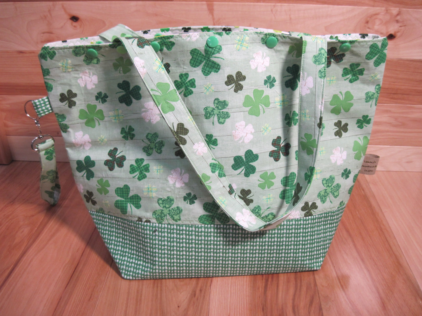 X-large St. Patty's Day w/ shamrock & plaid w/ removable handles & snaps