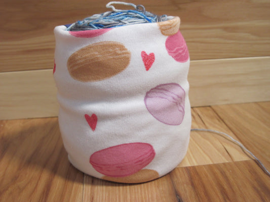 Skein/Yarn cozies with Macaroons