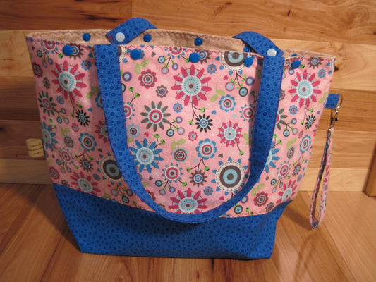 X-Large Pink flower/circles w/ blue/ snaps & removable handles project bag